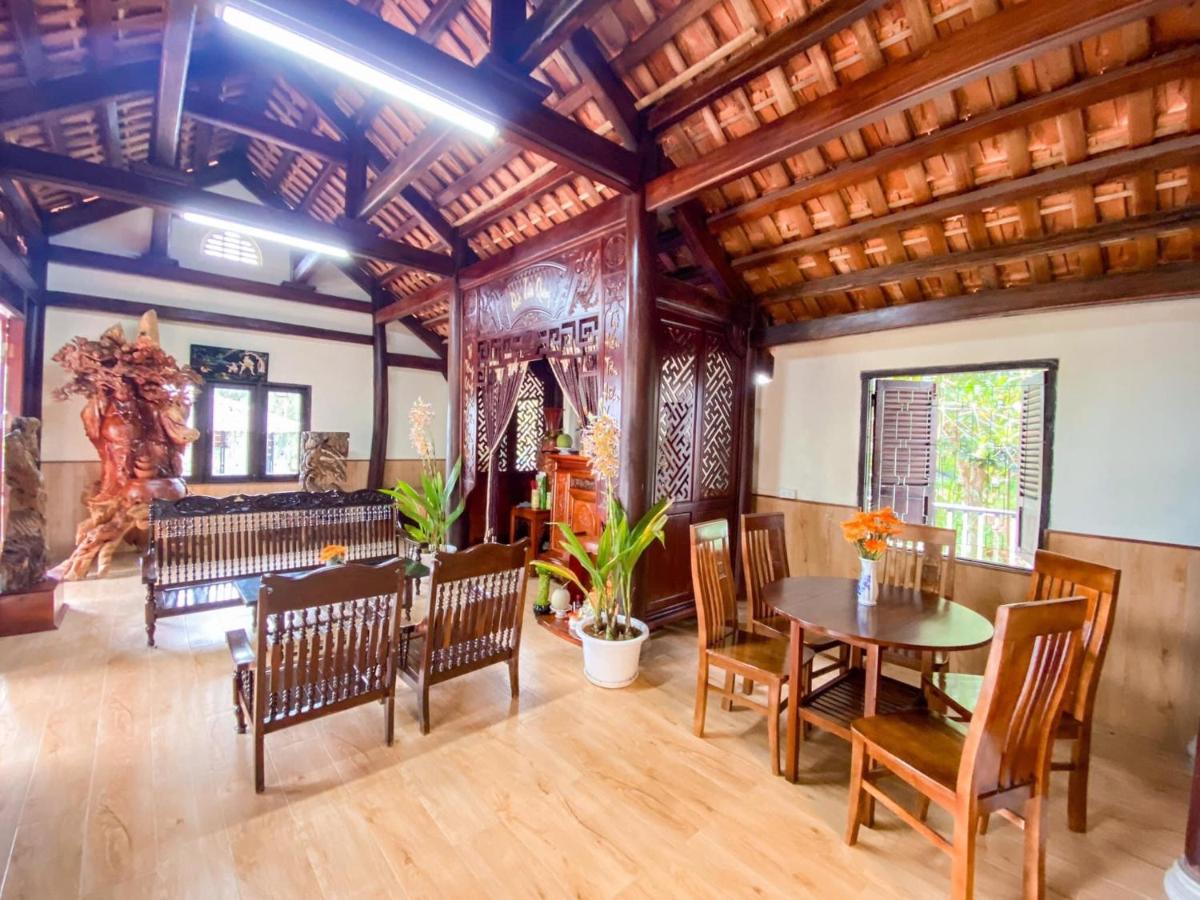 Villa Sân Vườn Pura Vida Home Dalat - Housity