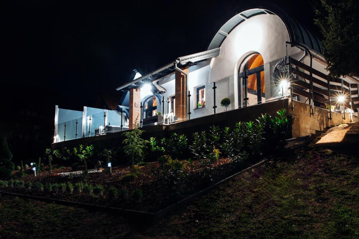 Bagoly Wellness Apartman 2 - Housity