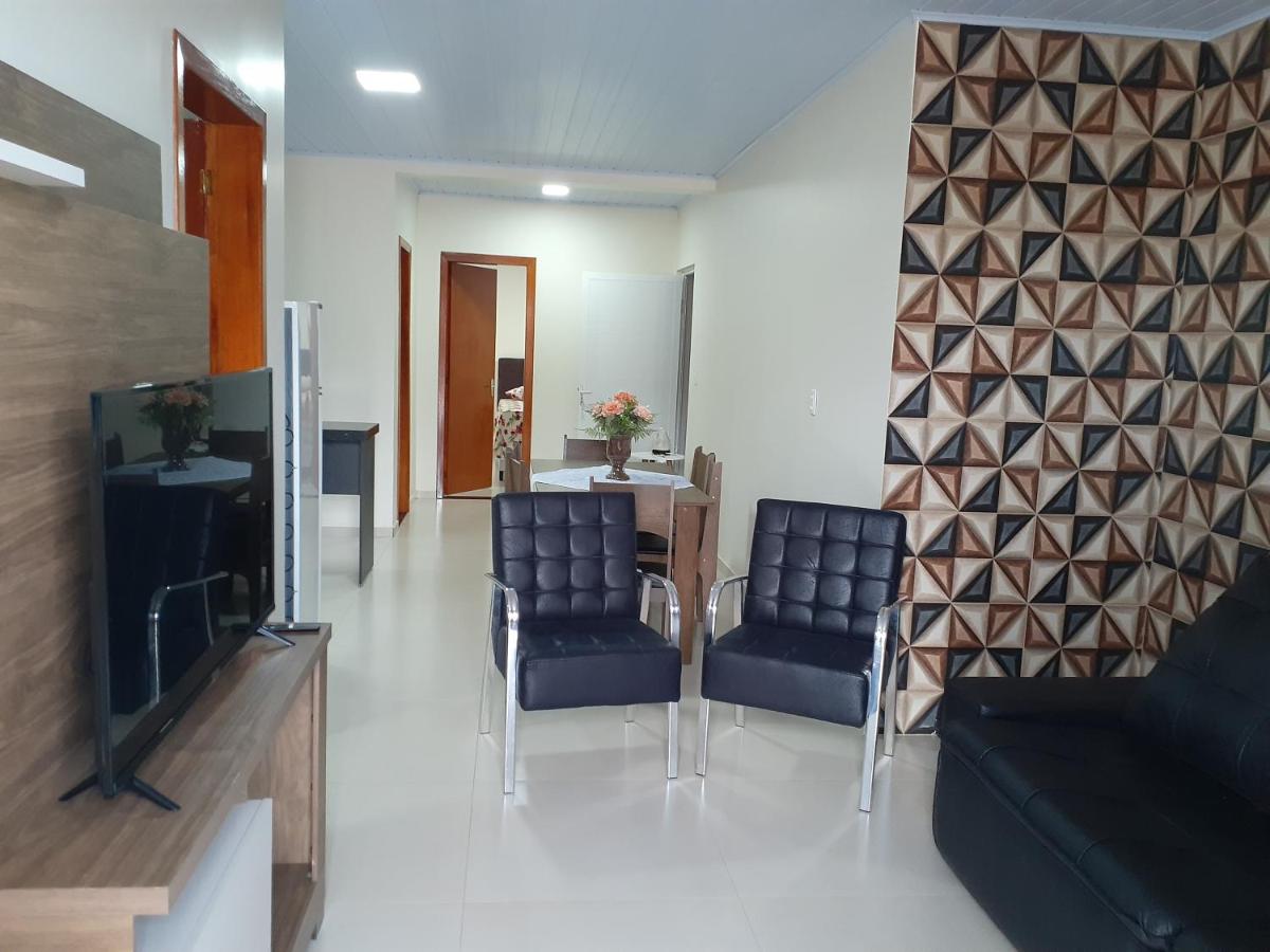 Apto 101 novo completo no centro da cidade em Ametista do sul - Housity