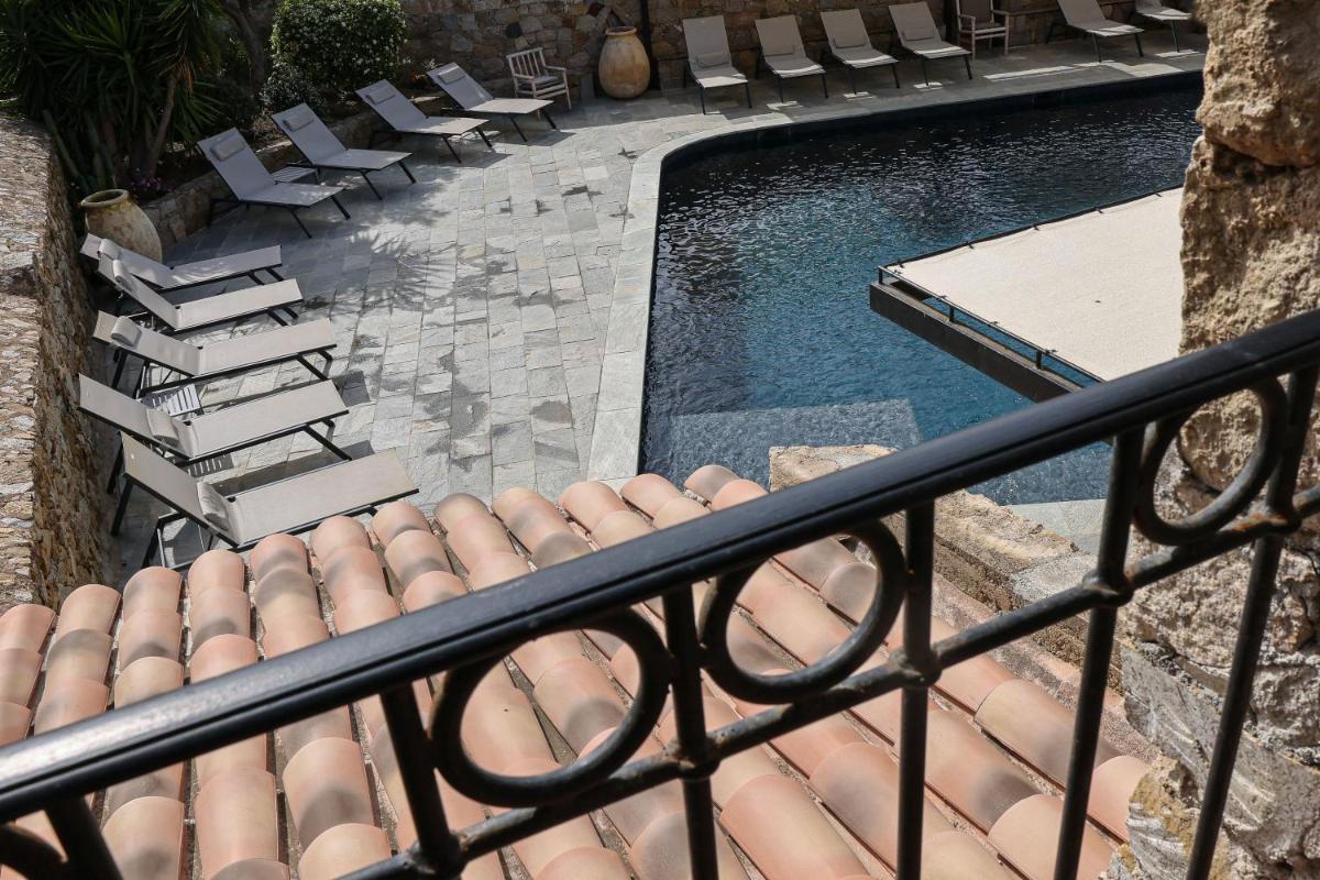 Piscine de l'établissement Hôtel Casa Rossa & Spa ou située à proximité