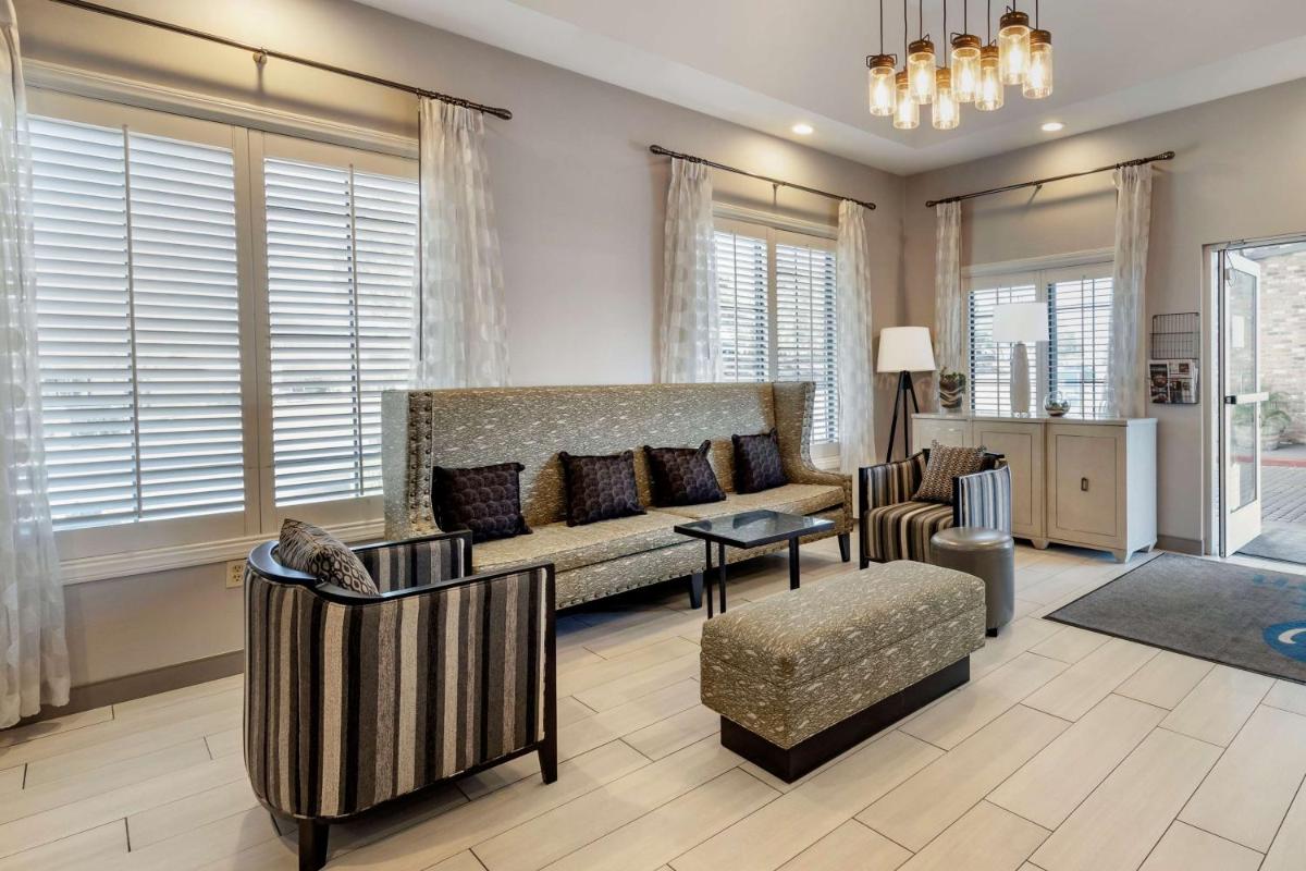 Best Western Country Inn Temecula - Housity