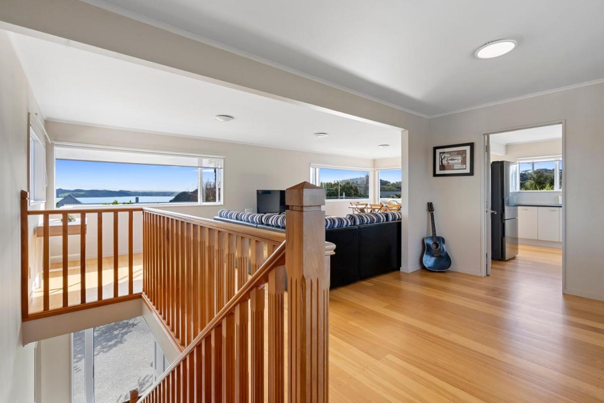 Sea La Vie - Russell Holiday Home - Housity