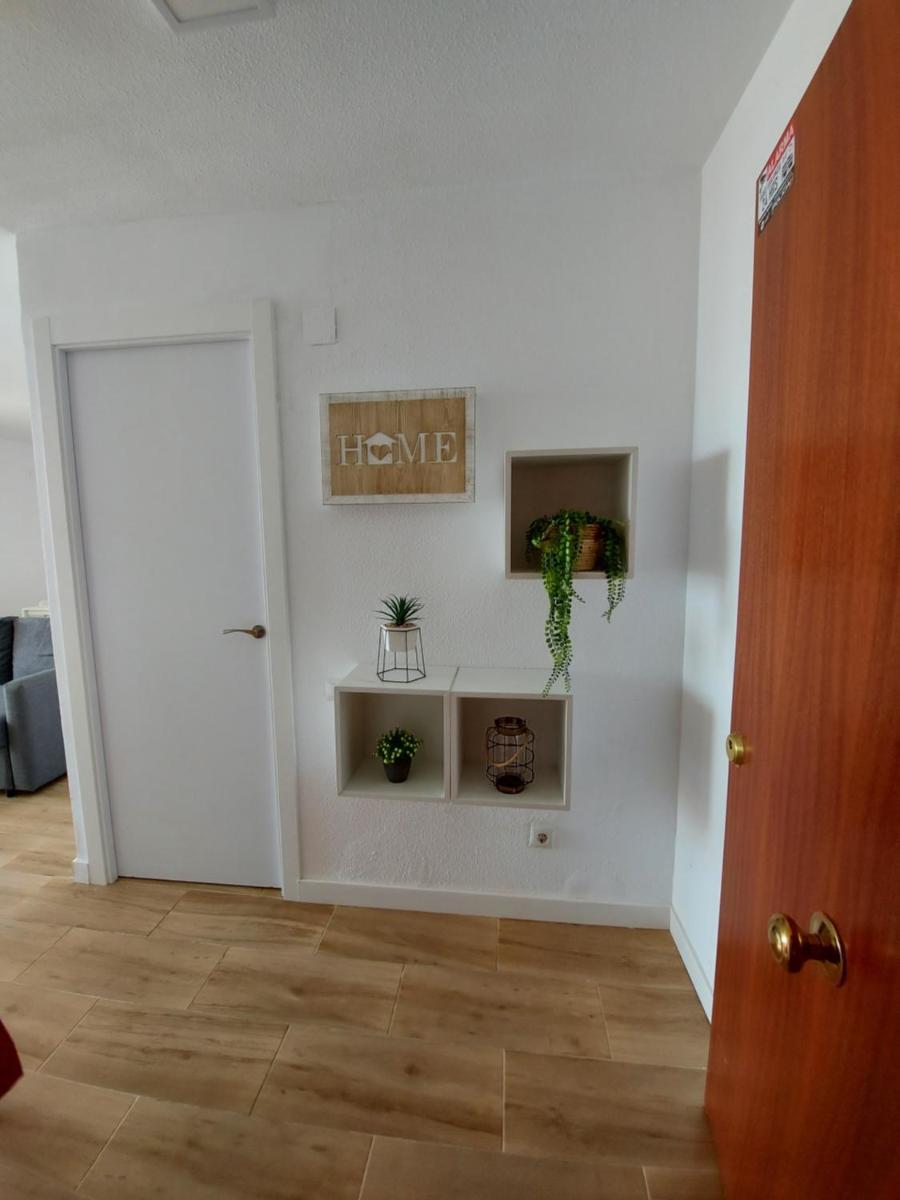 Apartamento en playa puig - Housity