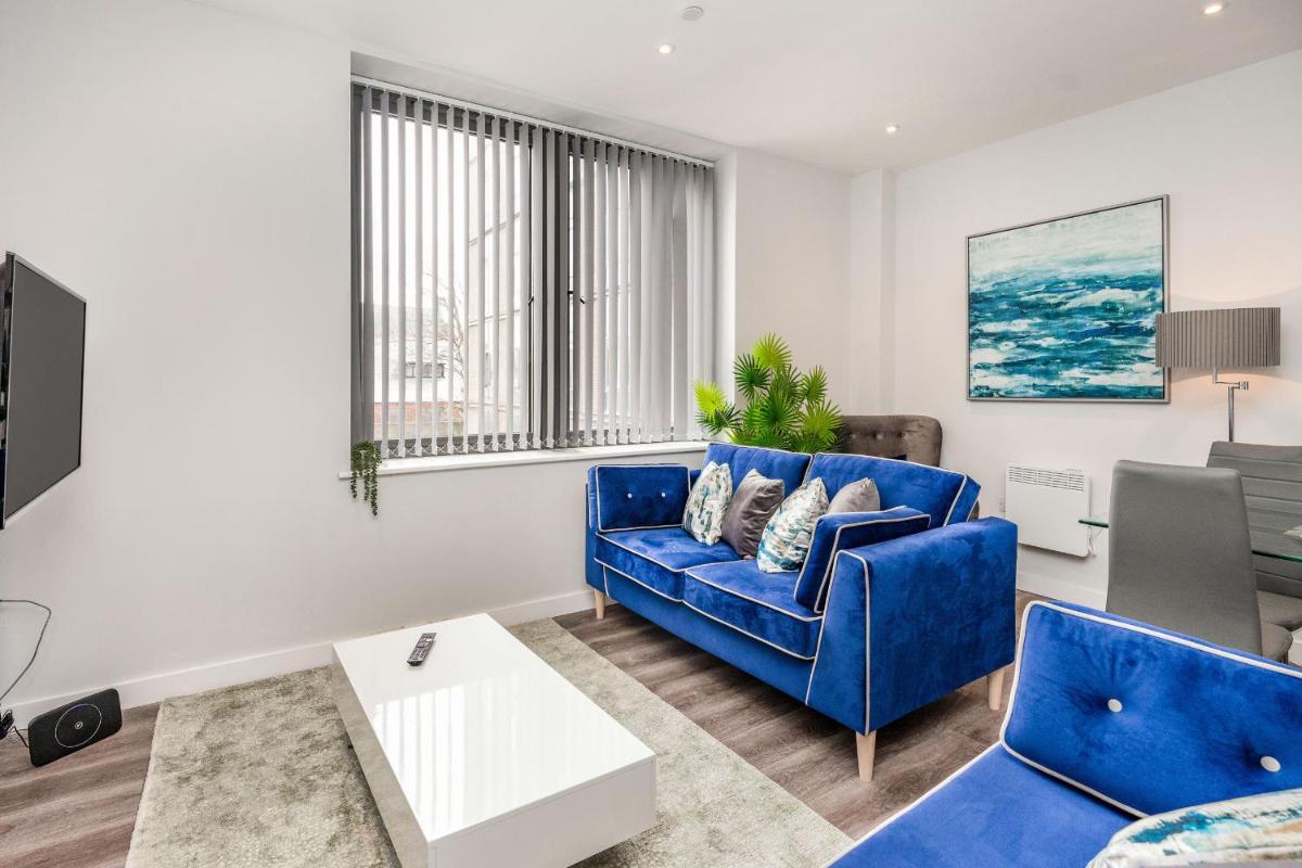 Apartment 4 - Crosby Gardens - Housity
