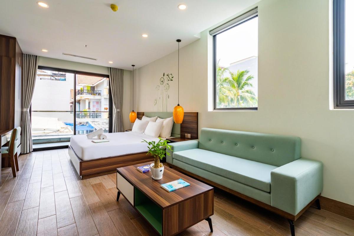 Sea Breeze Condotel Danang - Housity