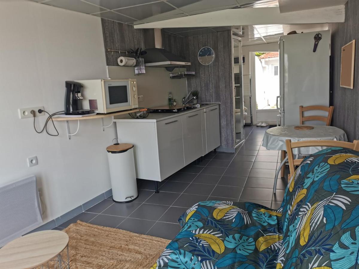 Studio indépendant à BOURGNEUF-EN-RETZ vue sur les Marais à 5 mn des plages - Housity