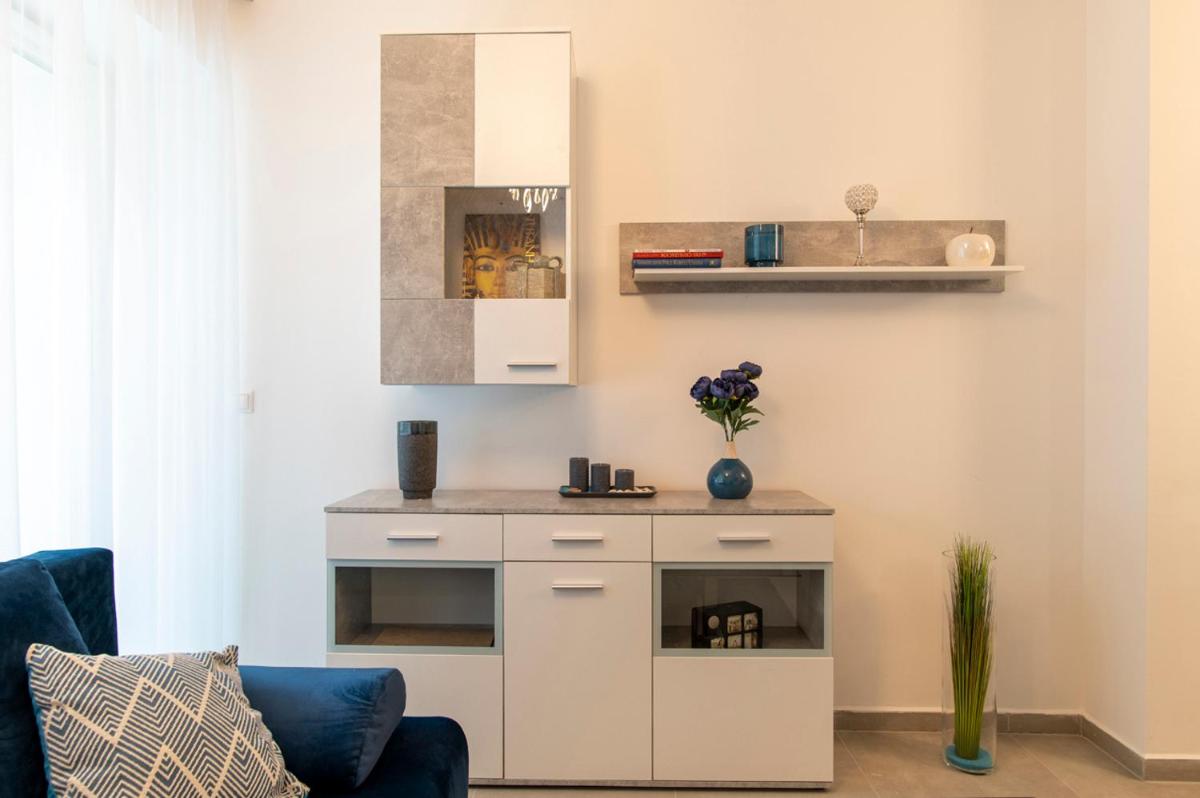 Bishop Apartman - Housity