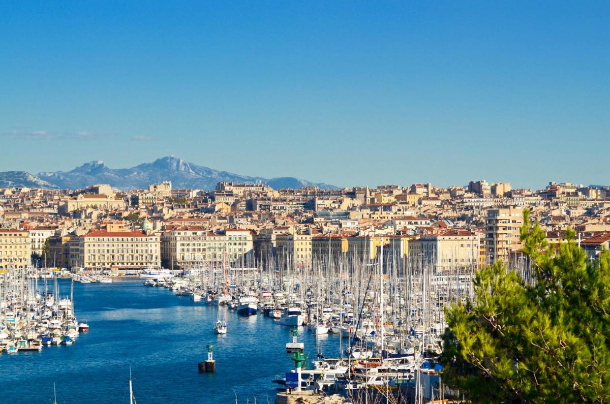 ibis Marseille Centre Euromed - Housity