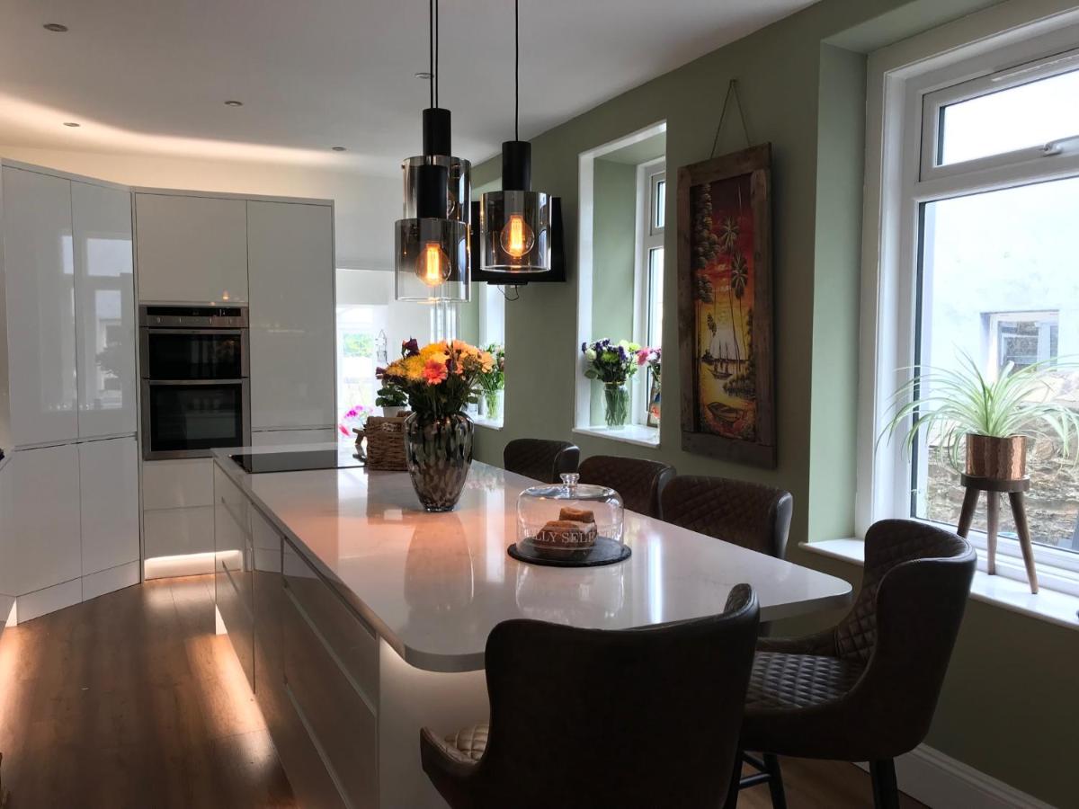 Wisteria house - Housity
