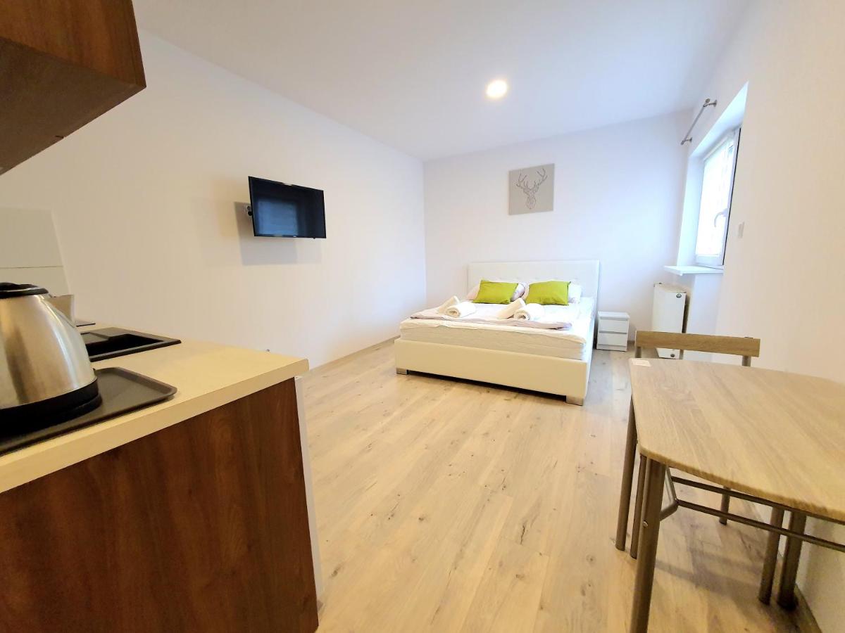Prestige Apartament - Housity
