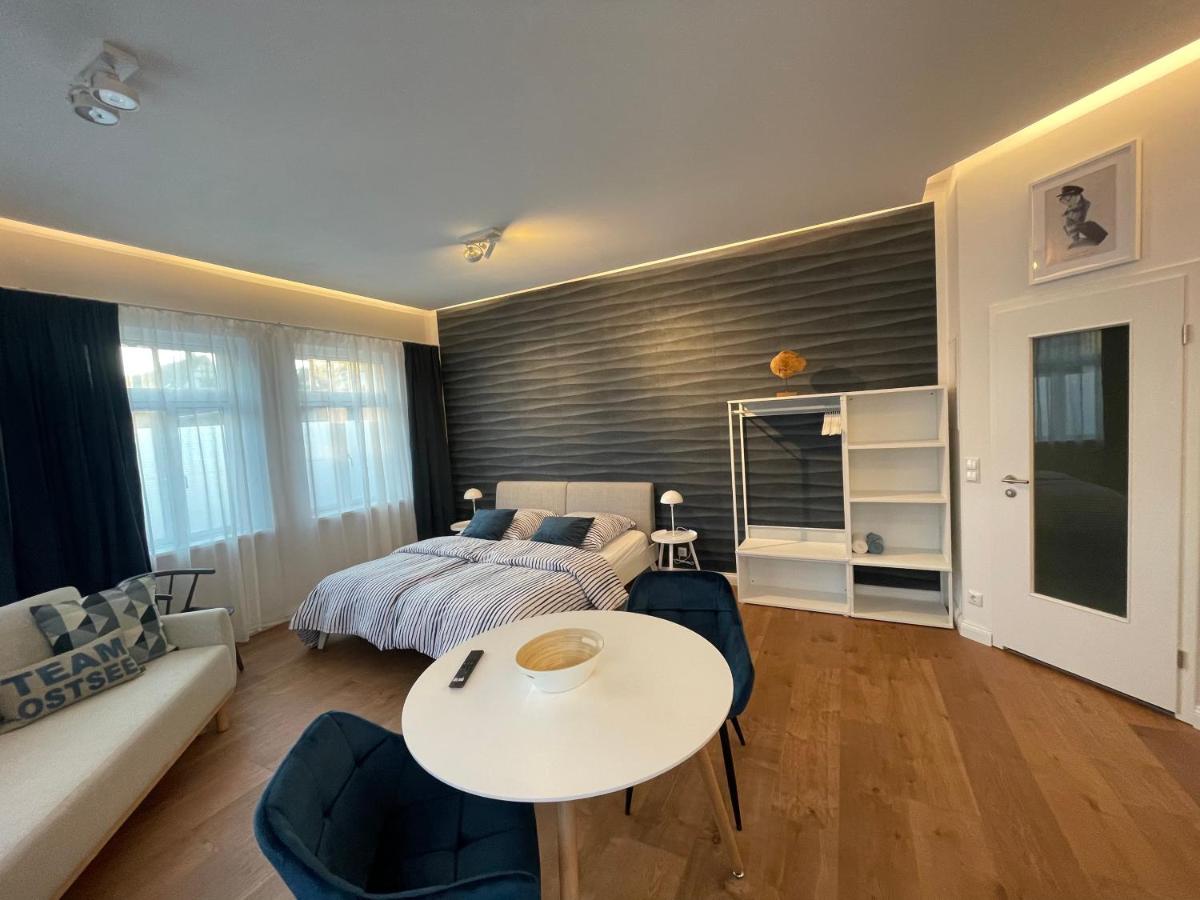 Kutscher's Ostsee FeWo - kostenlos Parken - Housity