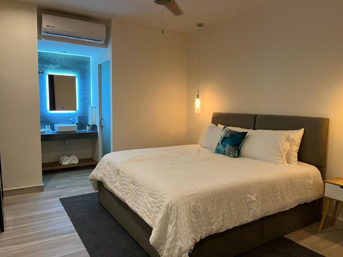 The Cove Boutique Hotel Adults Only - Housity