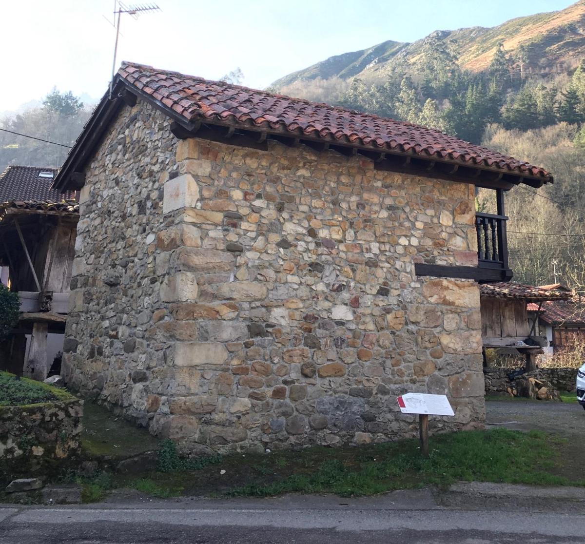 La casita de Olivia Espinaredo - Housity