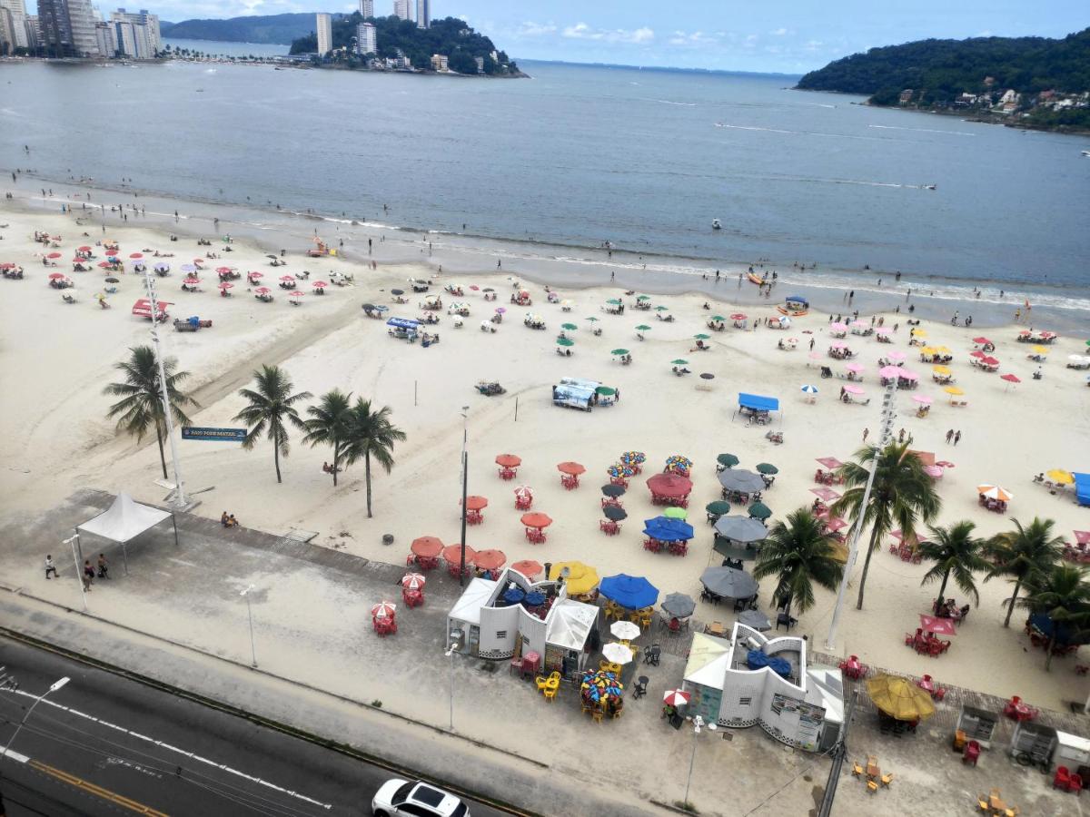 Kitnet TOP de Frente a Praia, Pé na Areia Gonzaguinha - Housity