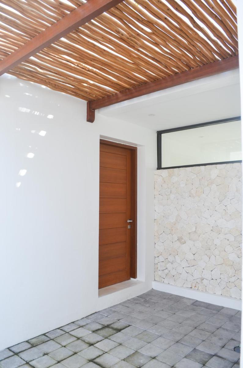 Suitetrails - Villa Poppy Bumbak