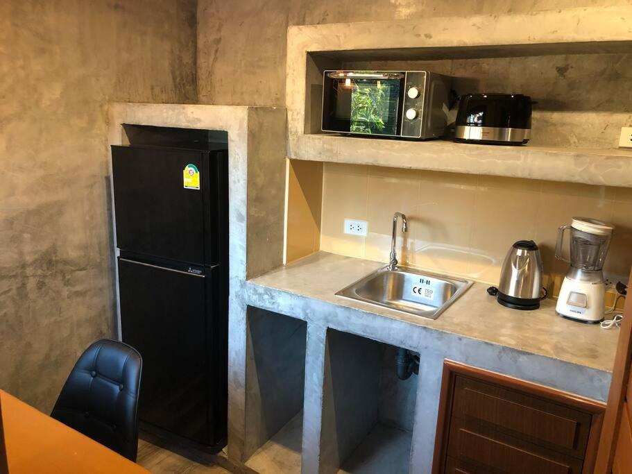 Suitetrails - Comfortable Studio Near The Beach - Macuco B