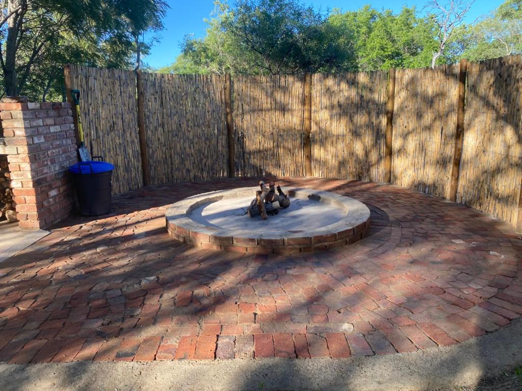 Vlakkieskraal Farmstay - BushBaby House - Housity