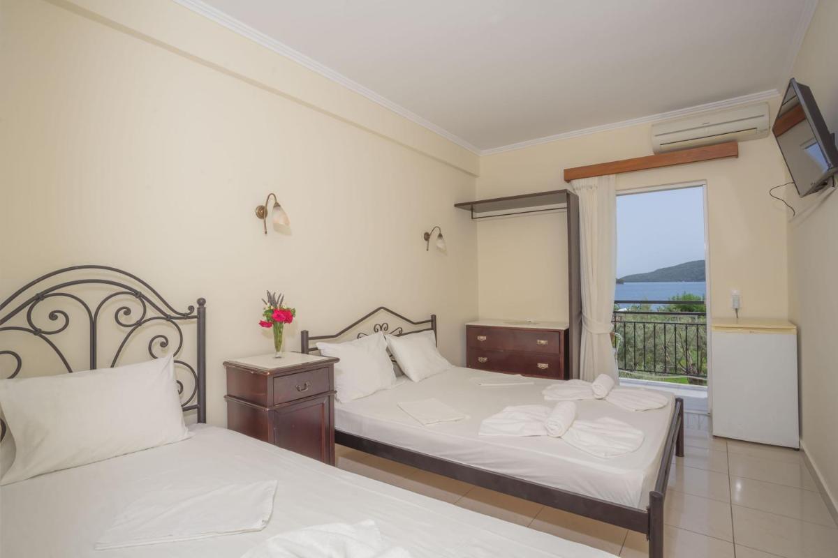 PERIGIALI BEACH - Housity