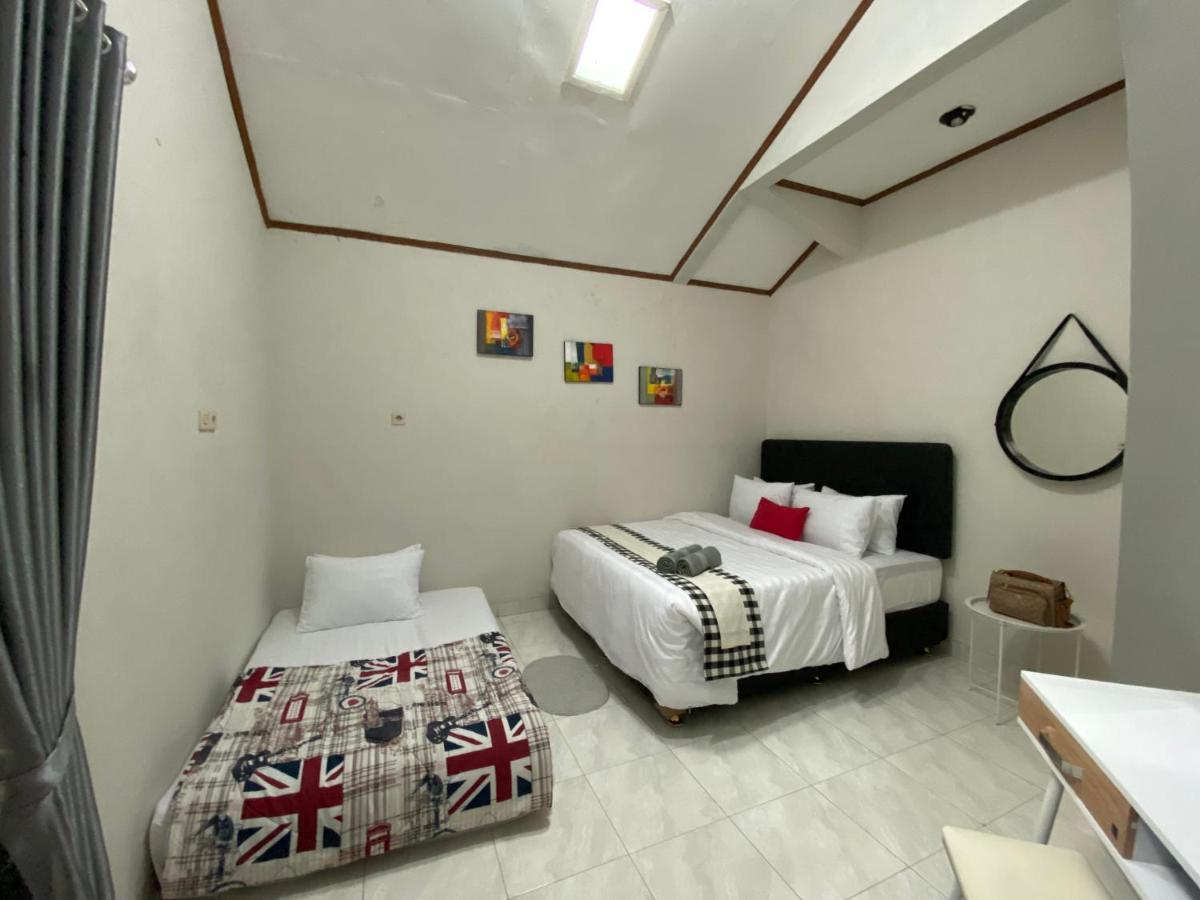 AW Simply House Yogyakarta - Housity