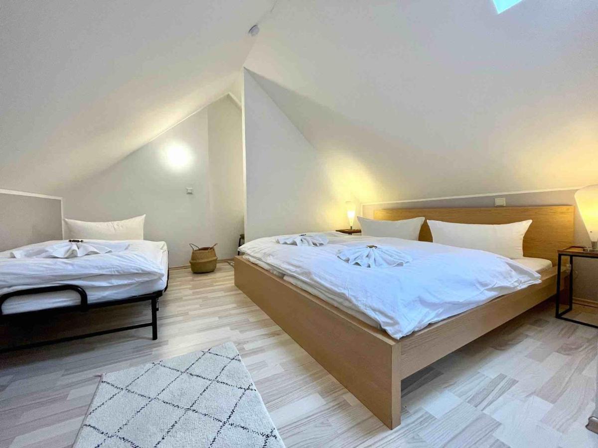 Villa Monsei - das Herzstück in Bad Schandau, top Lage, modern, mit Parkplatz! - Housity