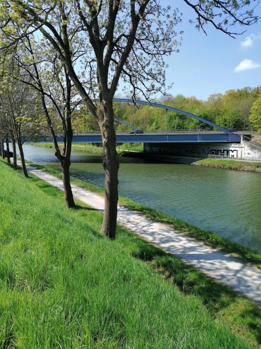 Haus Lupo am Kanal - Housity