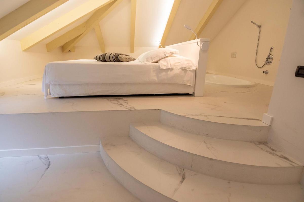 Villa Lara Hotel - Housity