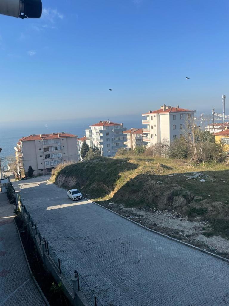 Çınarcık Yalova Three Bedrooms - Housity