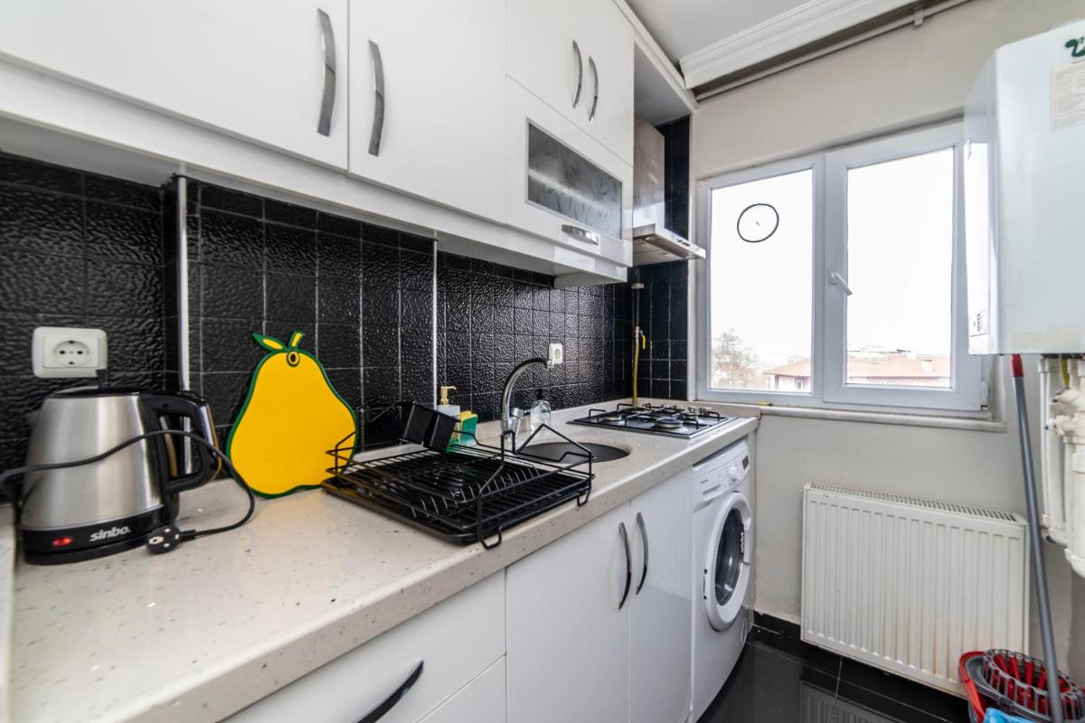 Suitetrails - Altiparmak central 2 bdrm apartment