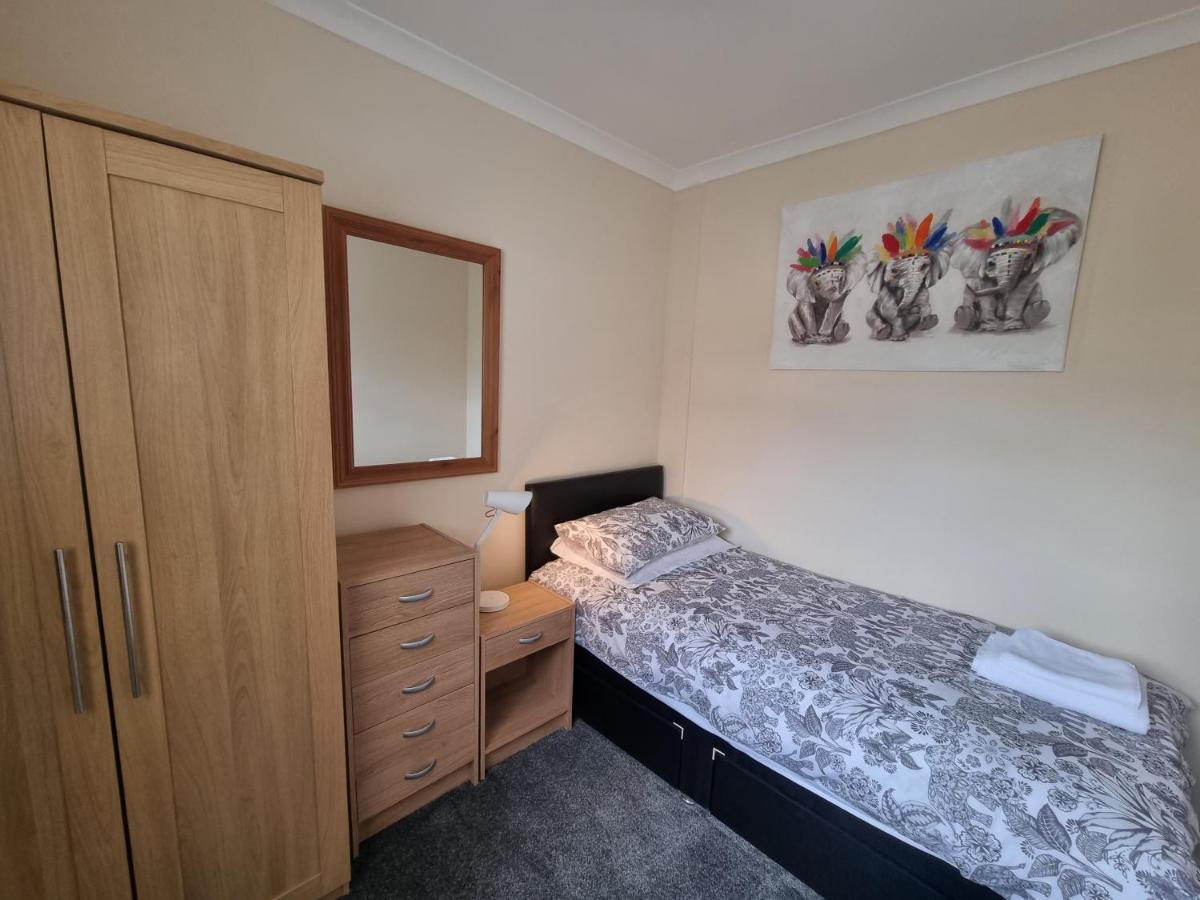Hamilton Home From Home - Housity
