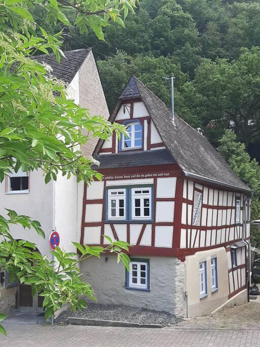 Geschichte trifft Moderne - Fachwerkhaus Bacharach - Housity