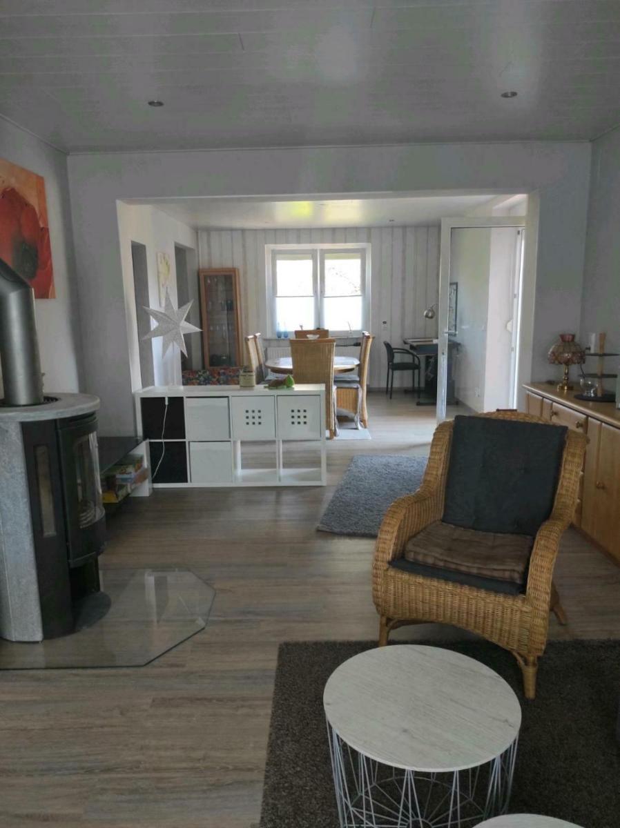Schöne offene Ferienwohnung mit großer Terrasse. - Housity