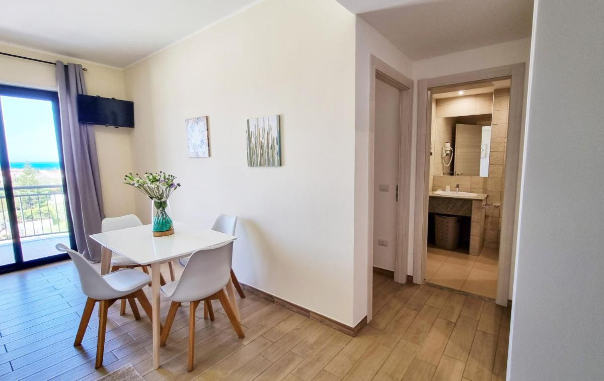 Aparthotel Codex - Housity