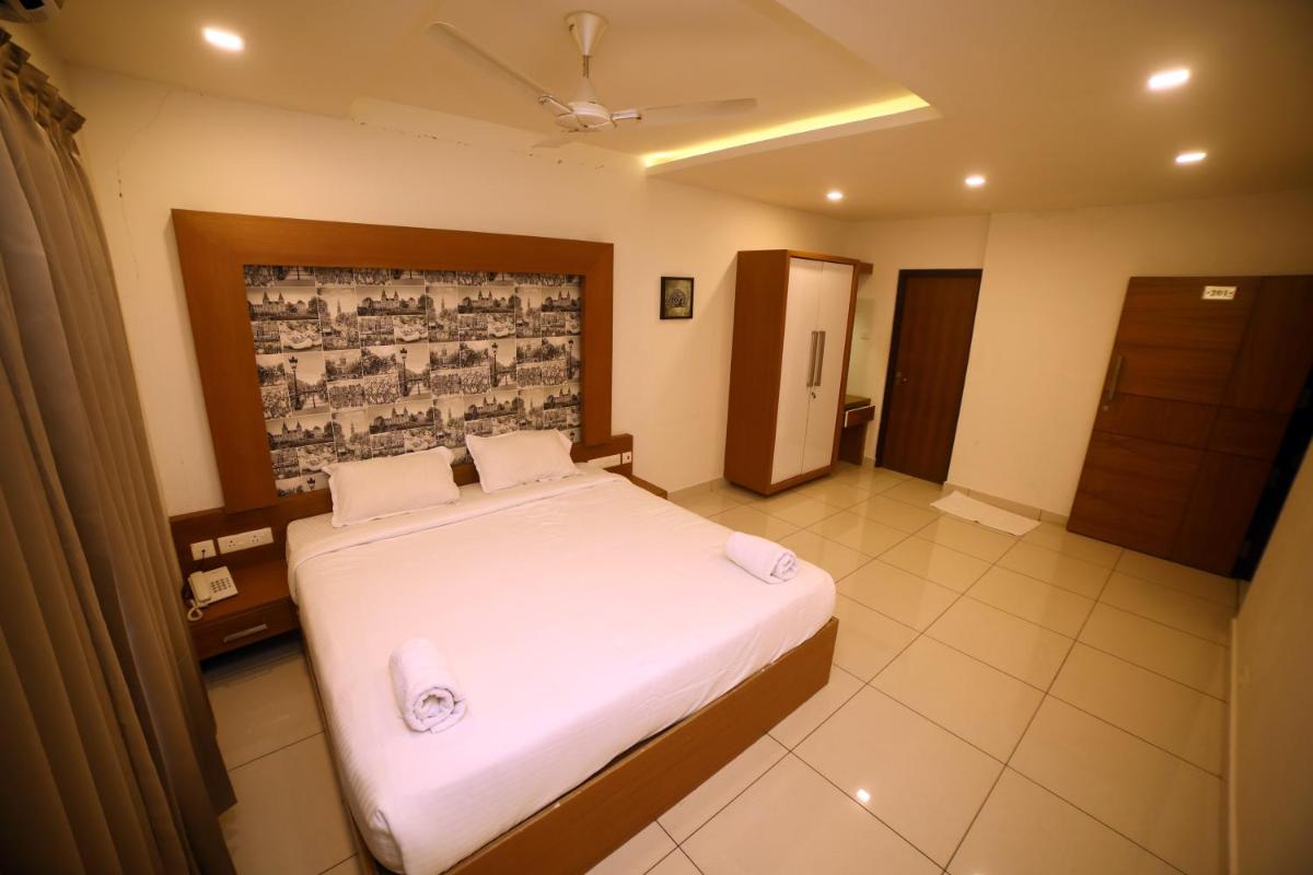 AURA RESIDENCY - Housity