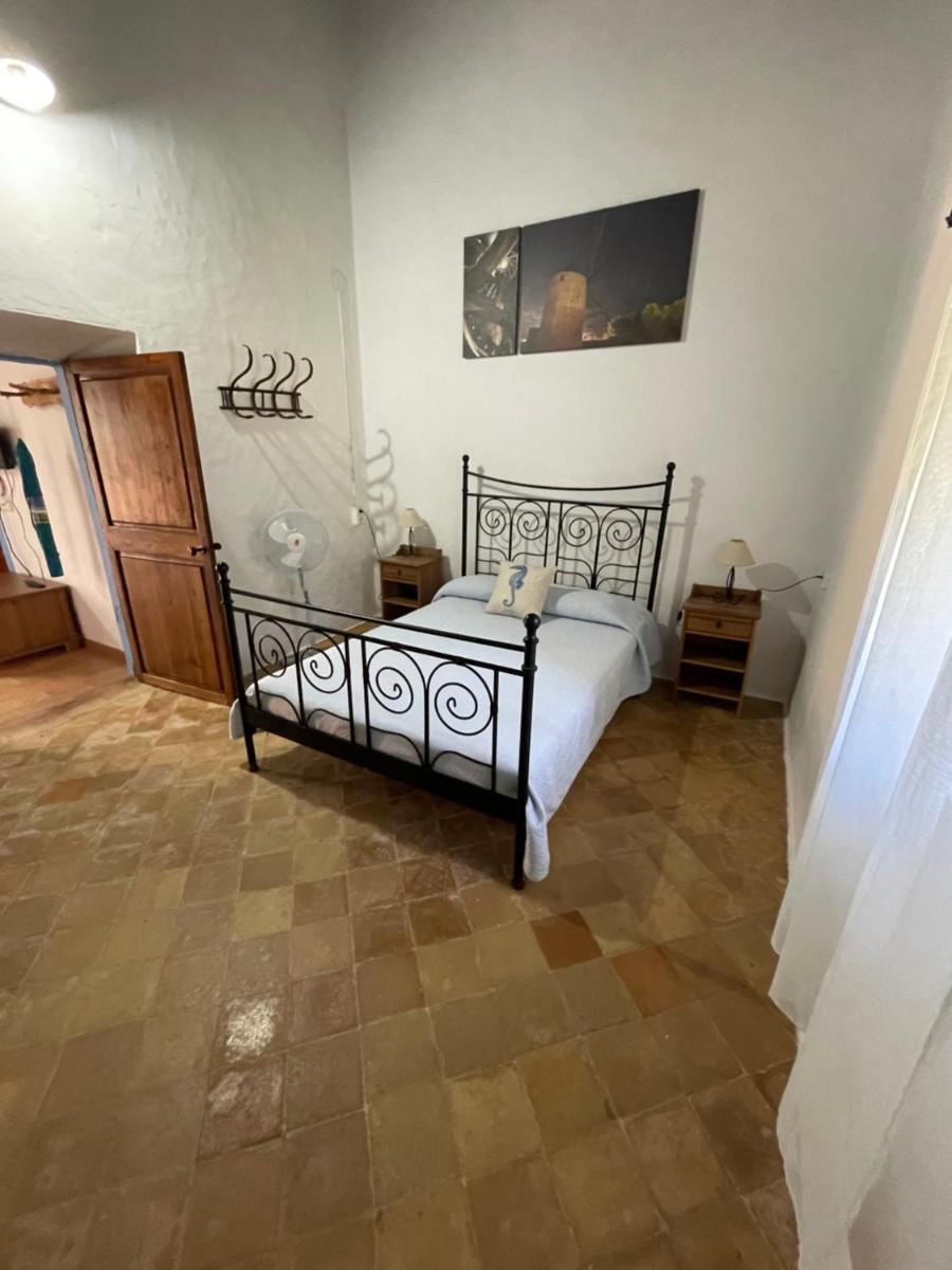 Can Joan Barber, 2 - Housity