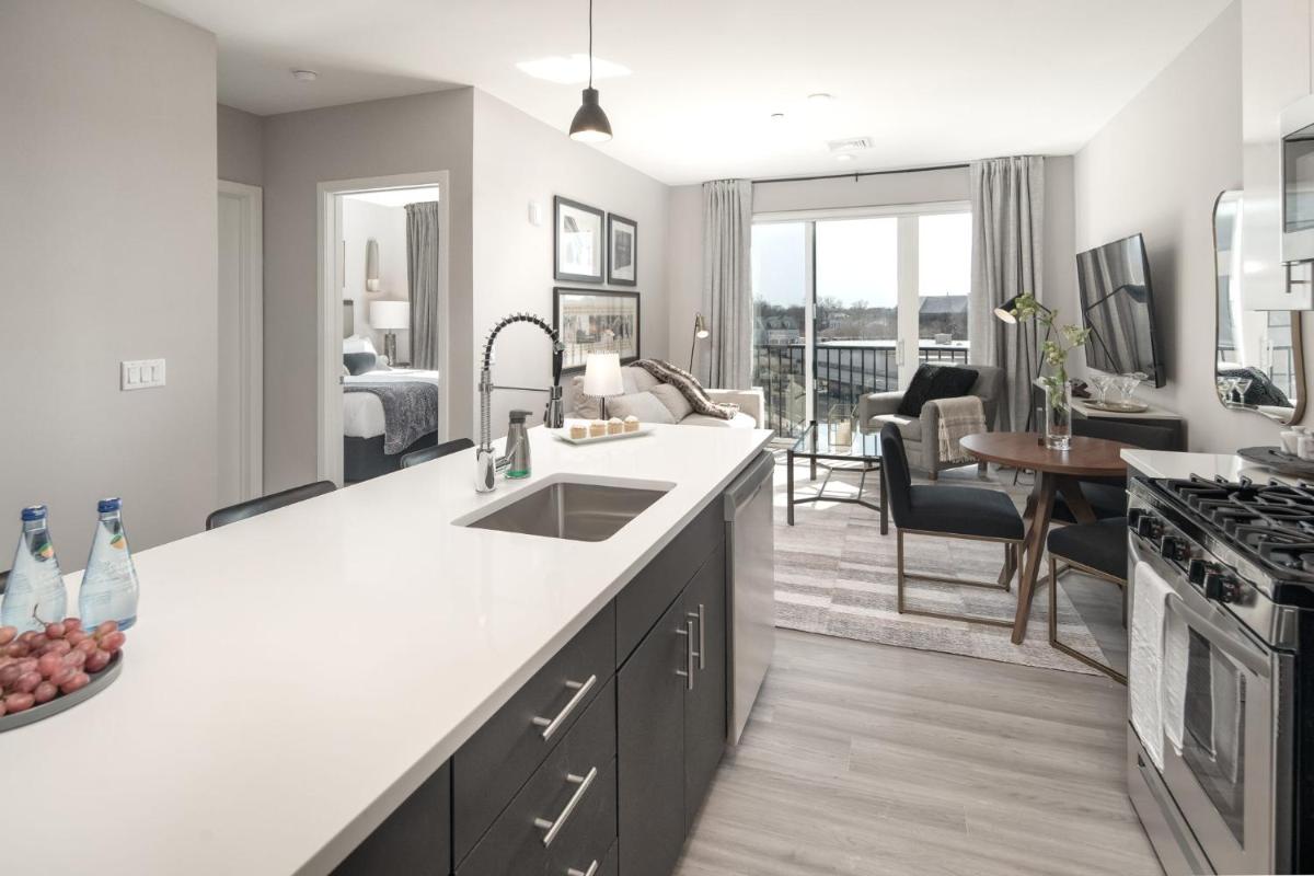 Luxury Apartments by Hyatus at Pierpont - Housity