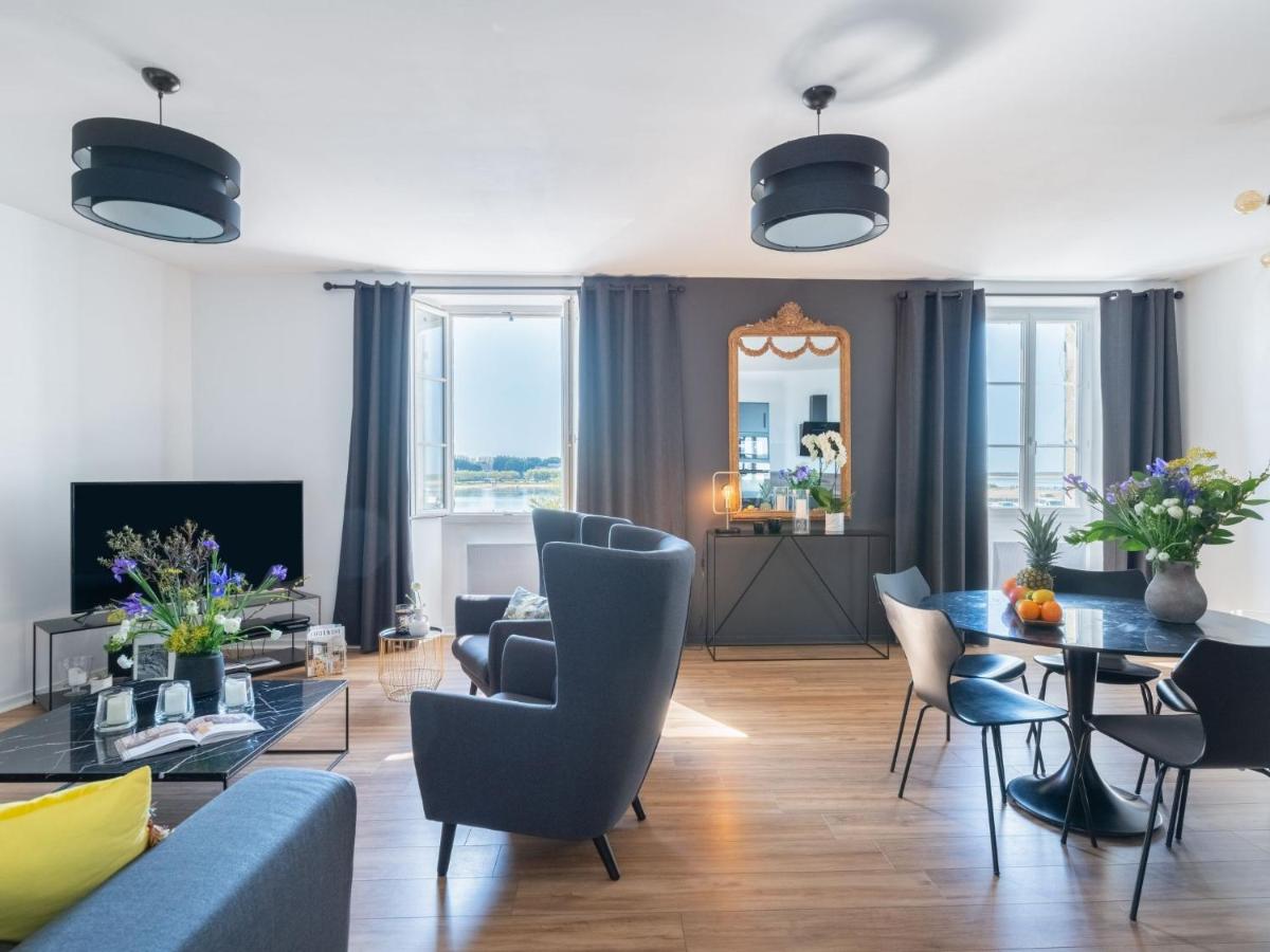 Apartment Raffinement- confort et vue Mer by Interhome - Housity