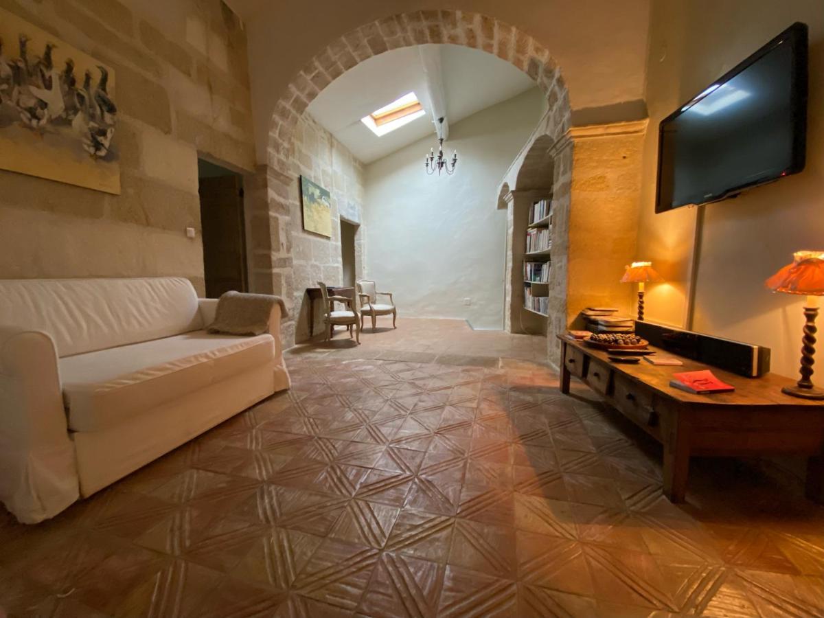 Villa Verde Suite familiale100M2, 2 chambres, terrasse privative Possibilité table d'hôte - Housity