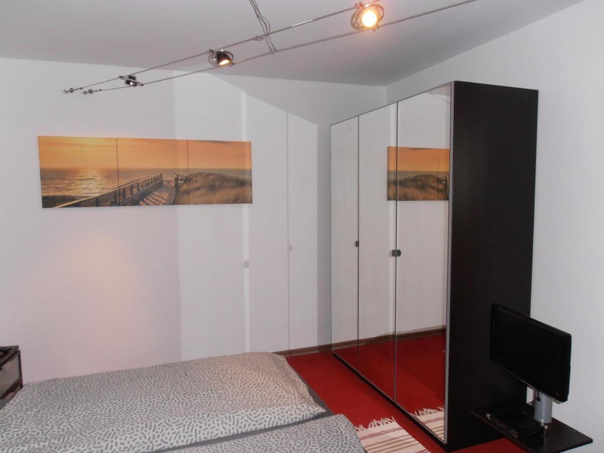 Schöne Moderne Wohnung - Housity
