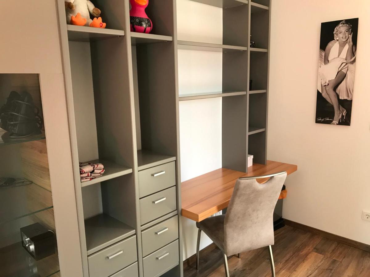 Ferienwohnung Leni ! - Housity