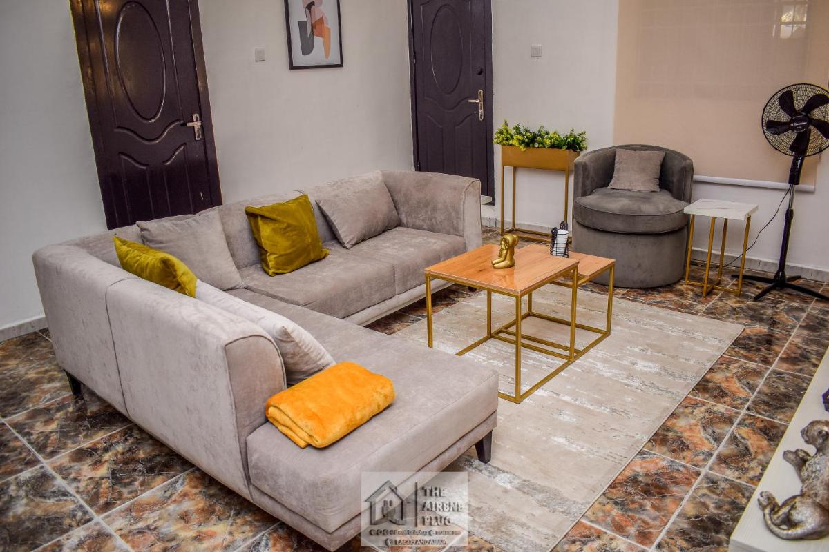 Stunning 1-Bed Apartment in Lekki Phase 1 - Housity