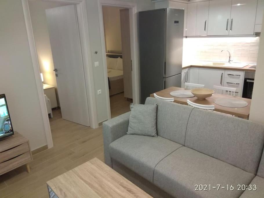 ML Village House - Housity