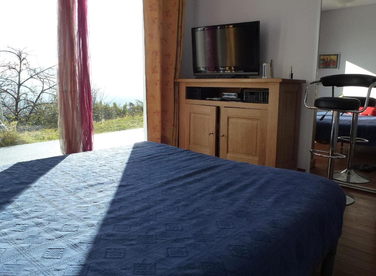 Appartement avec terrasse, haut de Corenc sans vis à vis et vue sur Grenoble - Housity