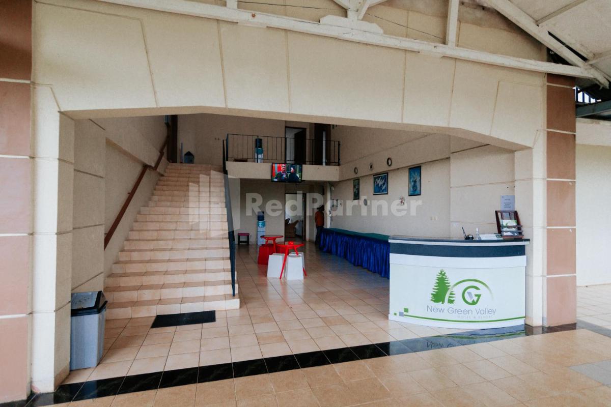 Villa Green Valley Puncak RedPartner - Housity