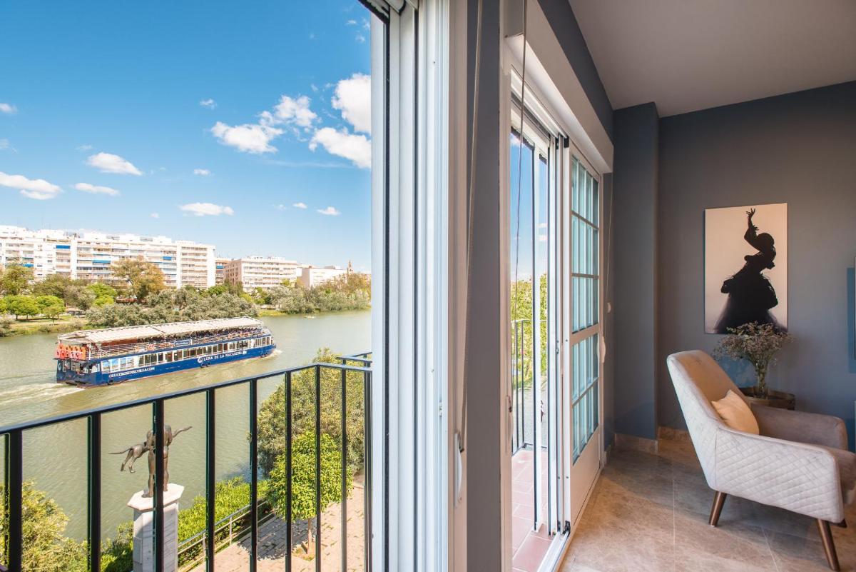 Suitetrails - Paseo de la O Apartment Private Parking included