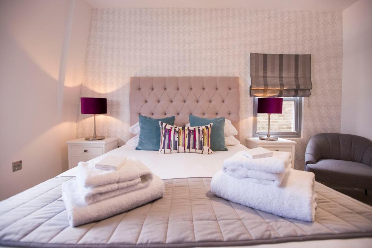 Urban Living's ~ King Edward Luxury Apartments in the heart of Windsor - Housity
