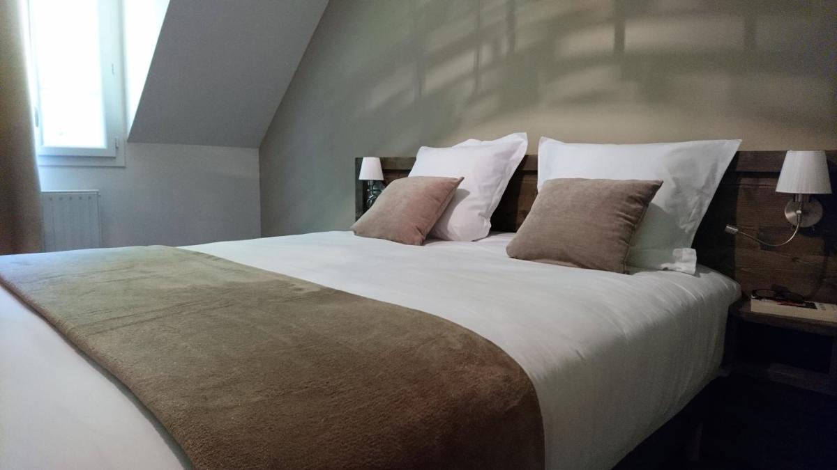 Chateau de Montlieu, residence la cour du chateau VILLA 3 chambres - Housity