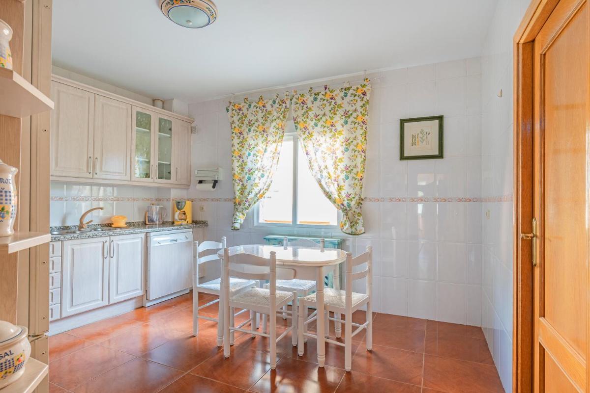 Casa Rural La Nava del Concejo - Housity