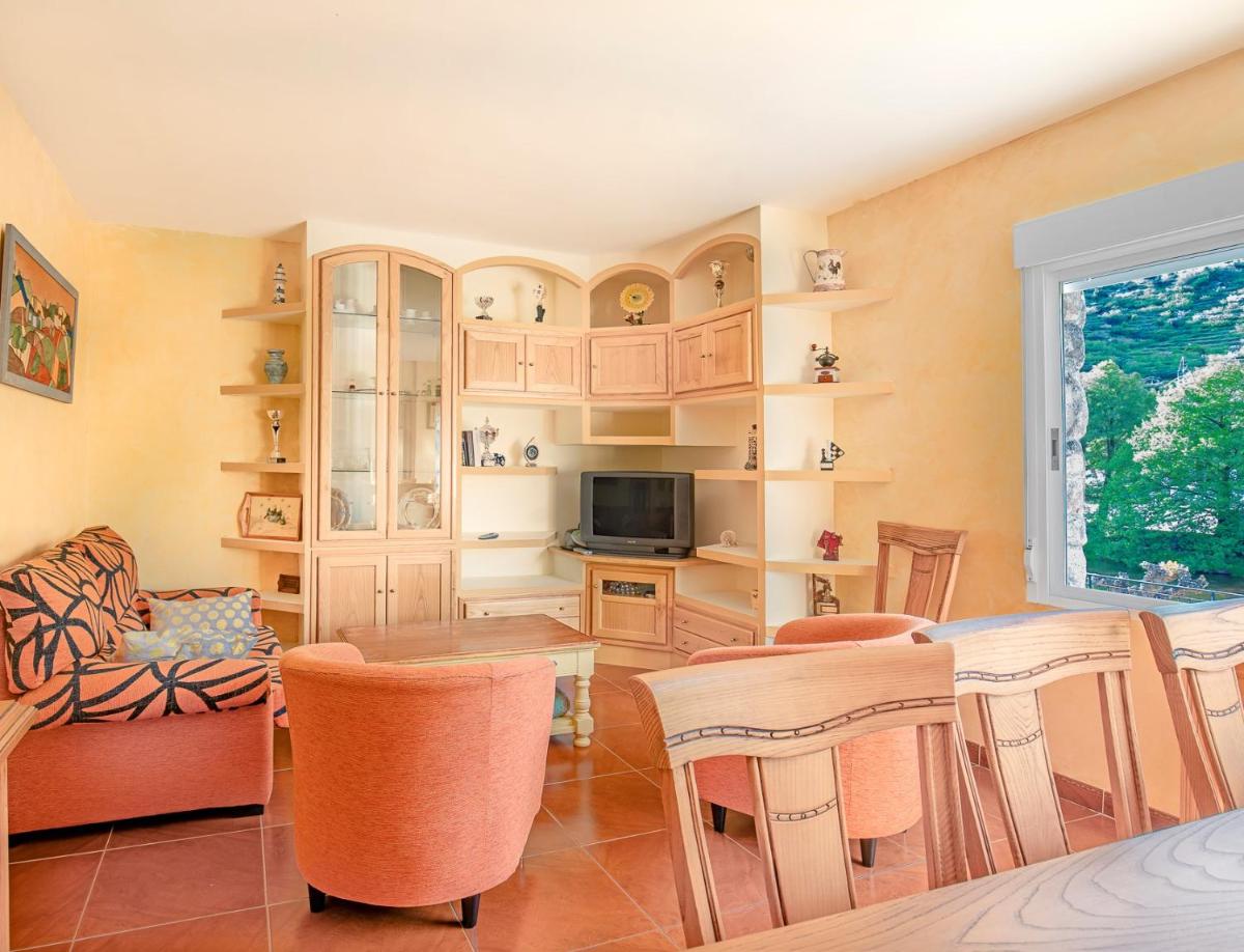 Casa Rural La Nava del Concejo - Housity