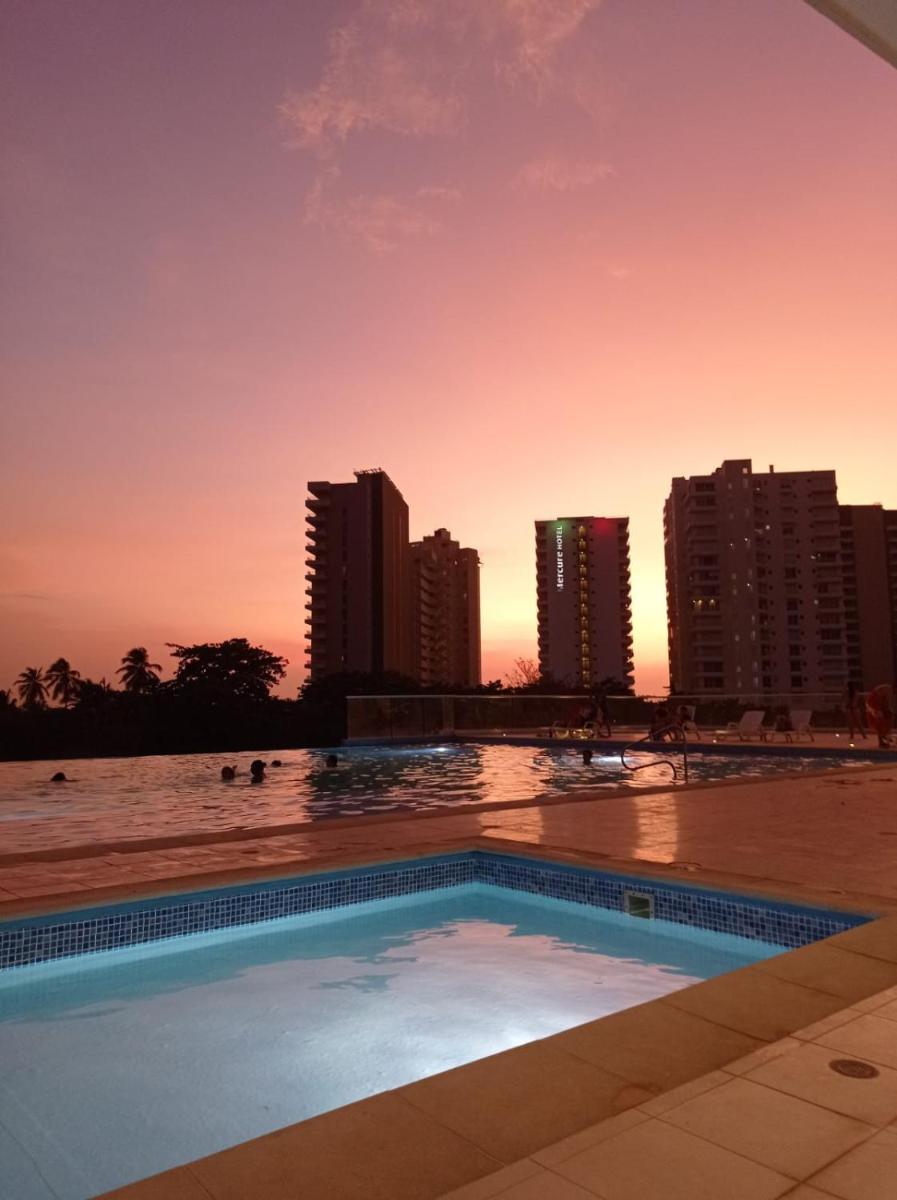Hermoso apartamento a 300 m Playa Bello Horizonte Pozos colorados - Housity
