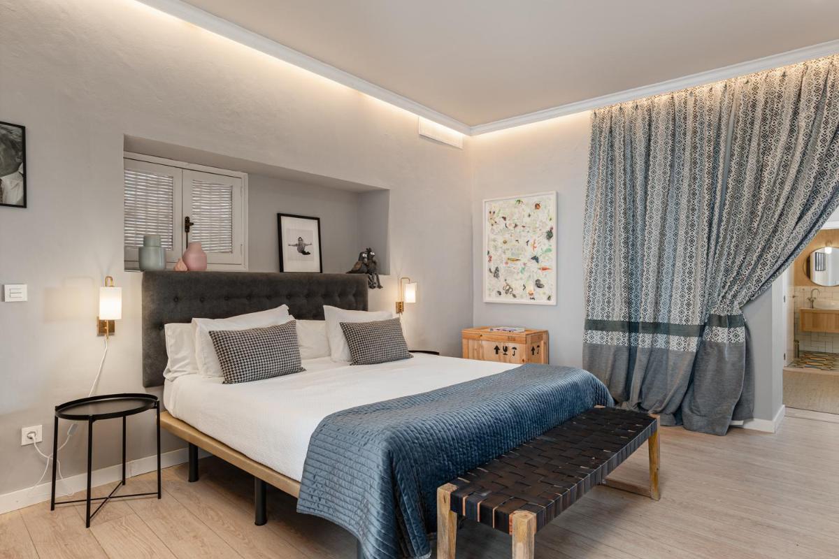 Art Suites by Casa de Indias - Housity